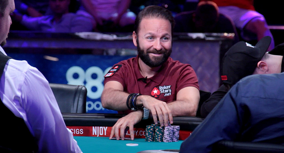 Daniel Negreanu pro players of the poker game